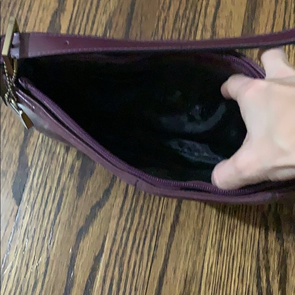2/$40 Maroon Jeanne Lottie purse. - Picture 5 of 5